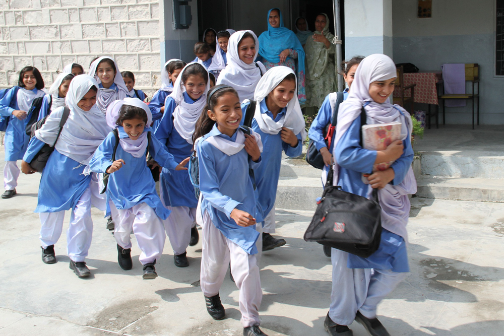 Study finds that a brief phone call improves student enrollment in Pakistan. (Vicki Francis/Dept for International Development)