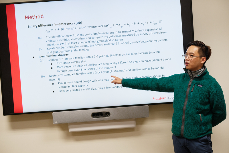 Master&#039;s student Zerui Tian presents his research. (Photo: Ryan Zhang)