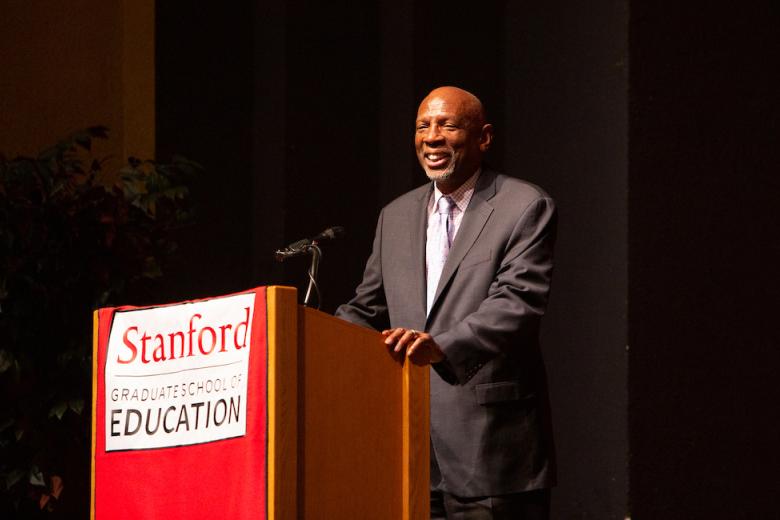 Geoffrey Canada at podium