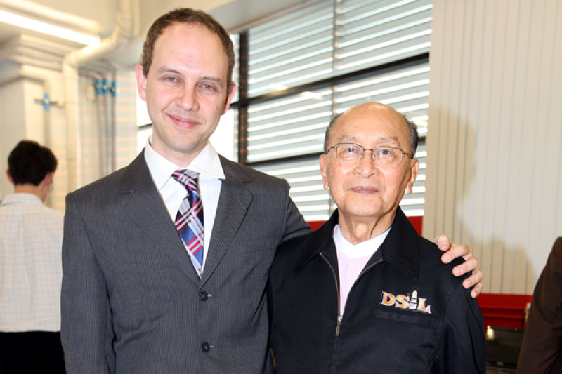 Paulo Blikstein and Paron Isarena (Photo credit: Suksapattana Foundation)