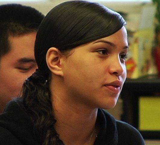 Learning to read like a historian 