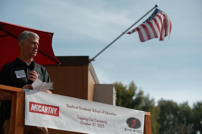 GSE Dean Dan Schwartz thanks the team that helped to construct the building's frame. (Photo: Ryan Zhang)