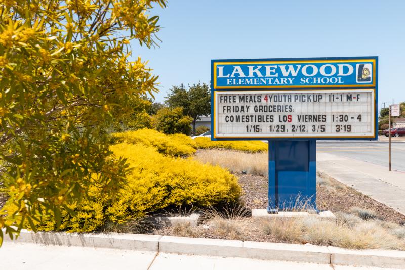 Recent graduates from the Stanford Teacher Education Program (STEP) worked this summer in the classroom at local schools, including Lakewood Elementary School in Sunnyvale, Calif. (Photo: Andrew Brodhead)