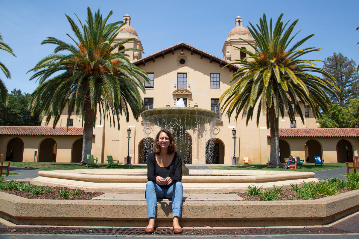 Gabriela Fiore Bonicio Stanford Graduate School of Education