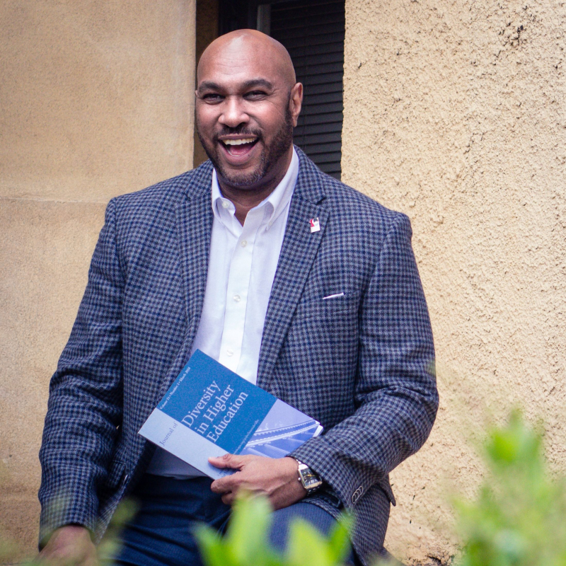 Photo of Eric Abrams