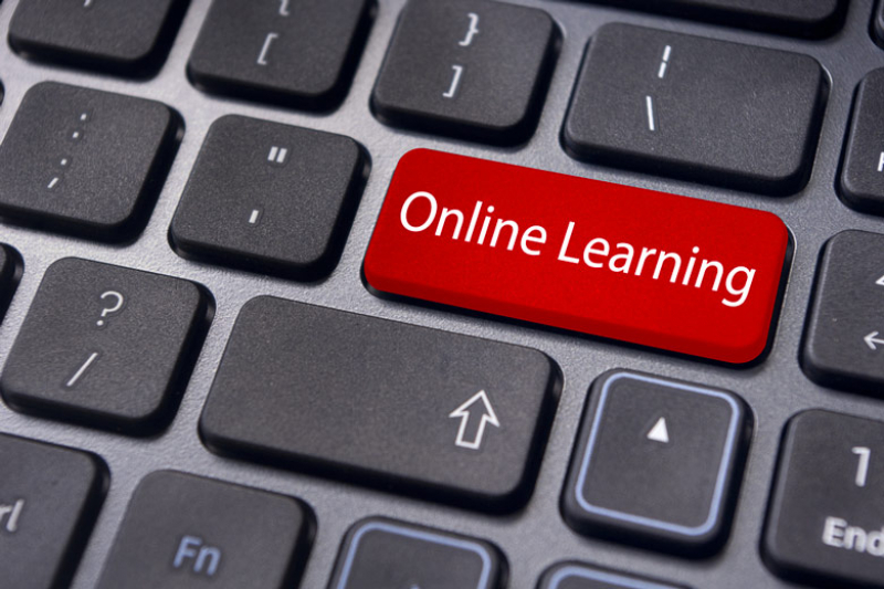 Online learning hasn't lived up to its original billing, Stanford experts say, but it has produced unexpected insights into how people learn. (Photo: mtkang/Shutterstock)