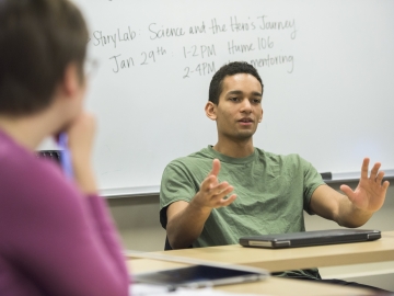 Stanford human biology major Keetan Rutledge in the Notation in Science Communication program. (Photo: L.A. Cicero)