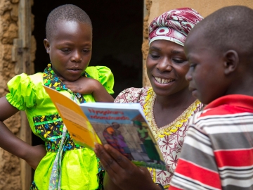 New Stanford study finds effective way to improve literacy in developing countries. (Photo courtesy of Save the Children)