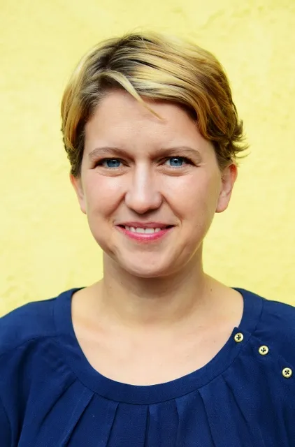 Dr. Rachel Lambert