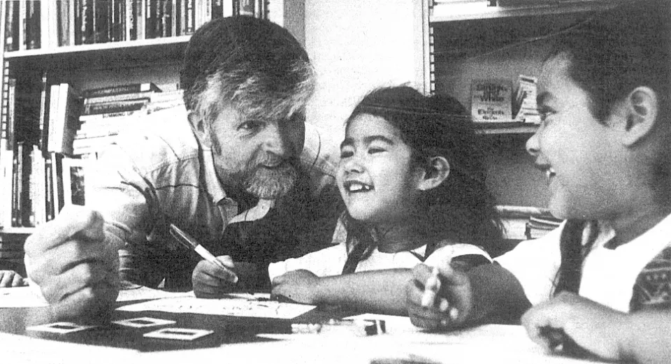 Carl Thoresen with local school children